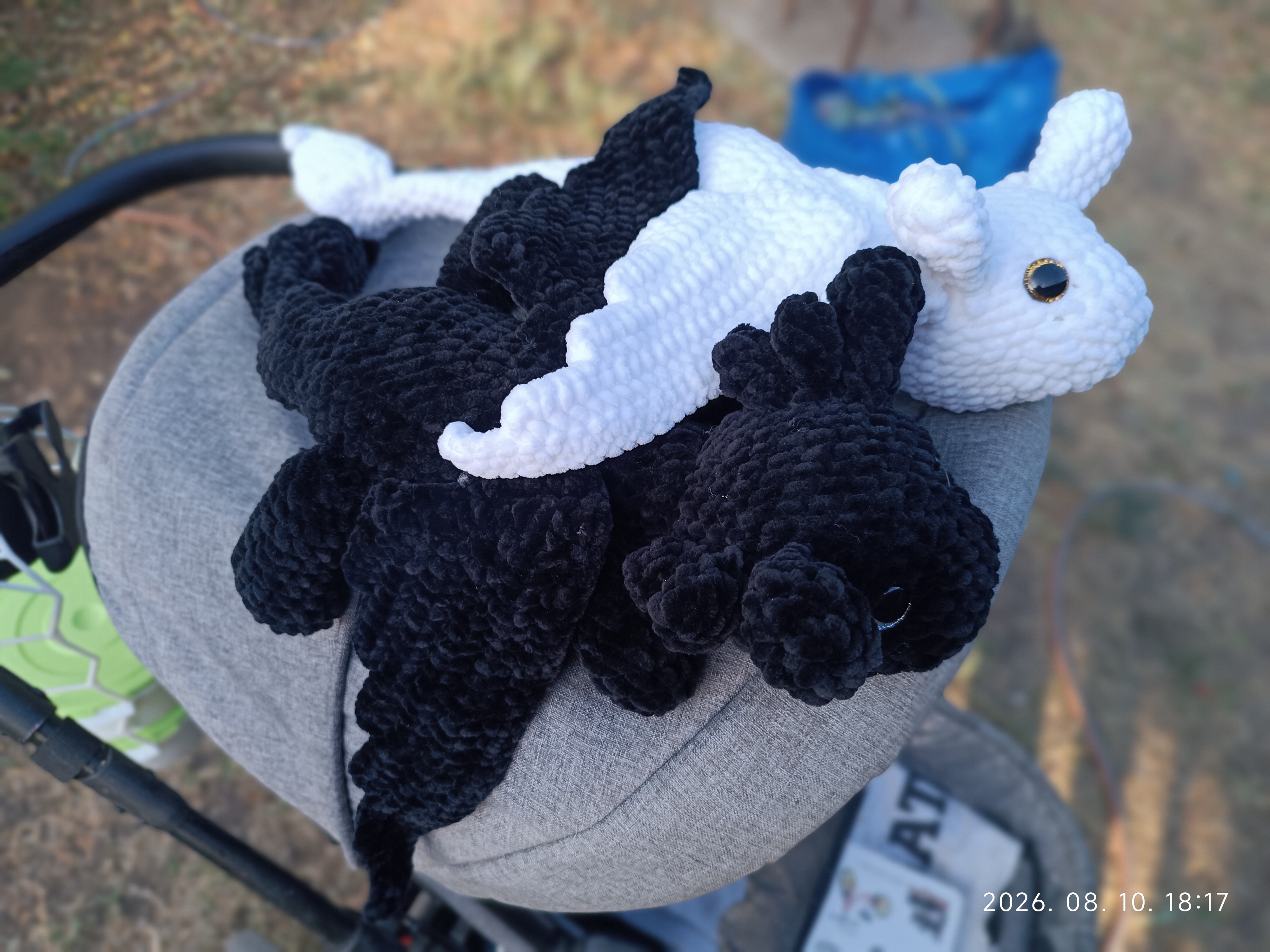 Hatalmas horgolt sárkány  - DoRe's Crochet - Figurák - Zsenília 